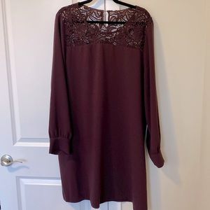Simons dress with lace detail and long sleeves. Plum